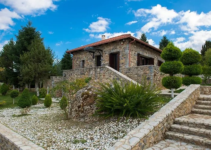 Vila Mainalis Kardharás