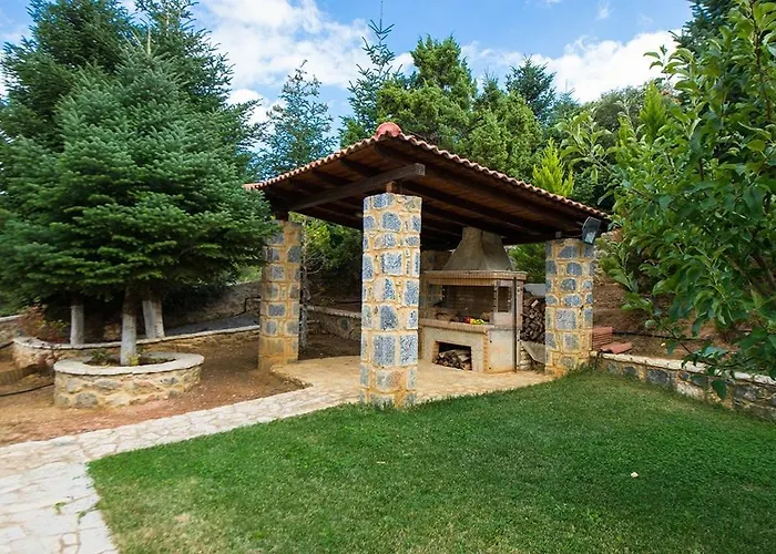 Vila Mainalis Kardharás